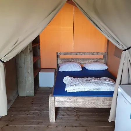 Safaritent 1 Luxury tent Swalmen